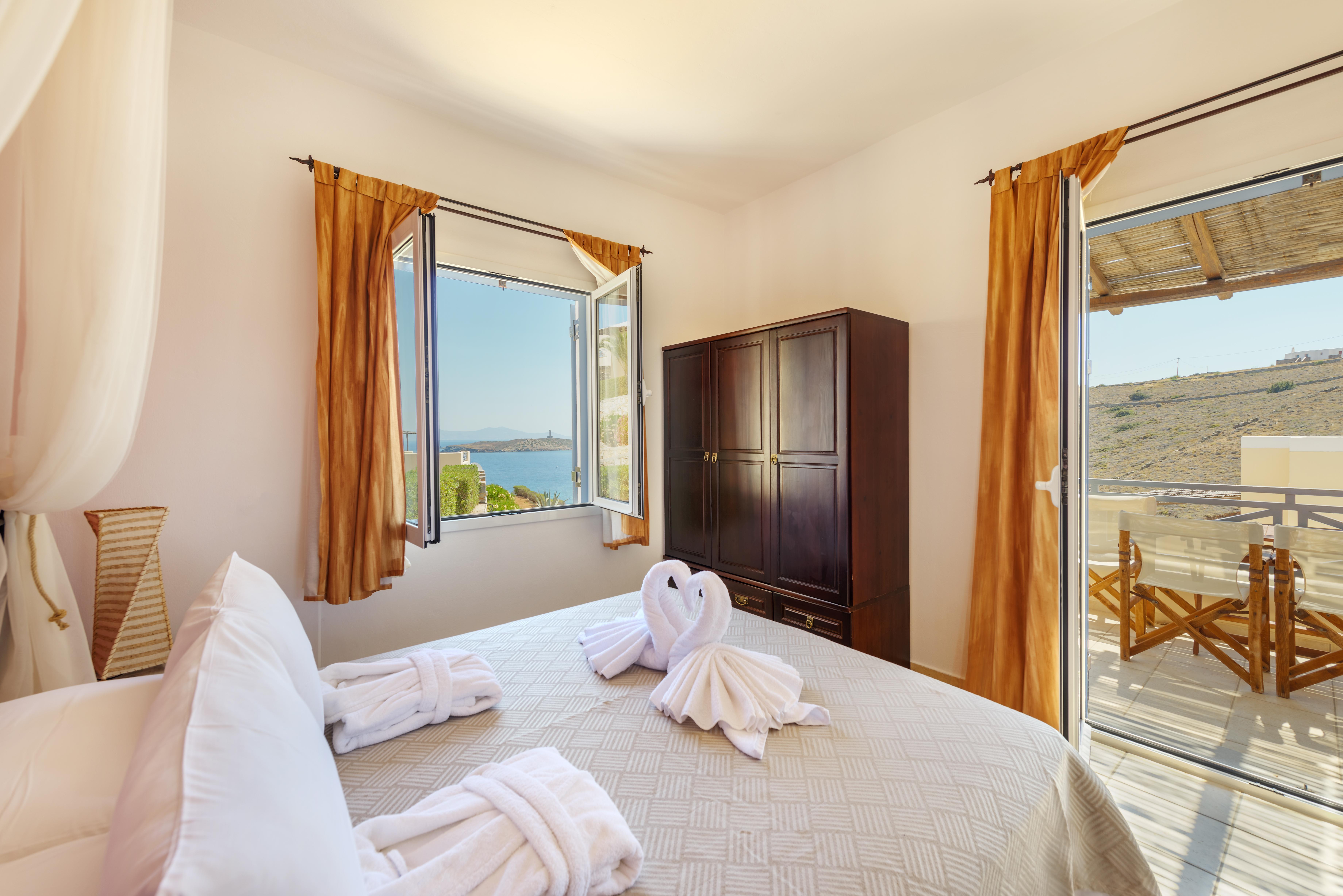 Sunrise Beach Suites Азолимнос Экстерьер фото