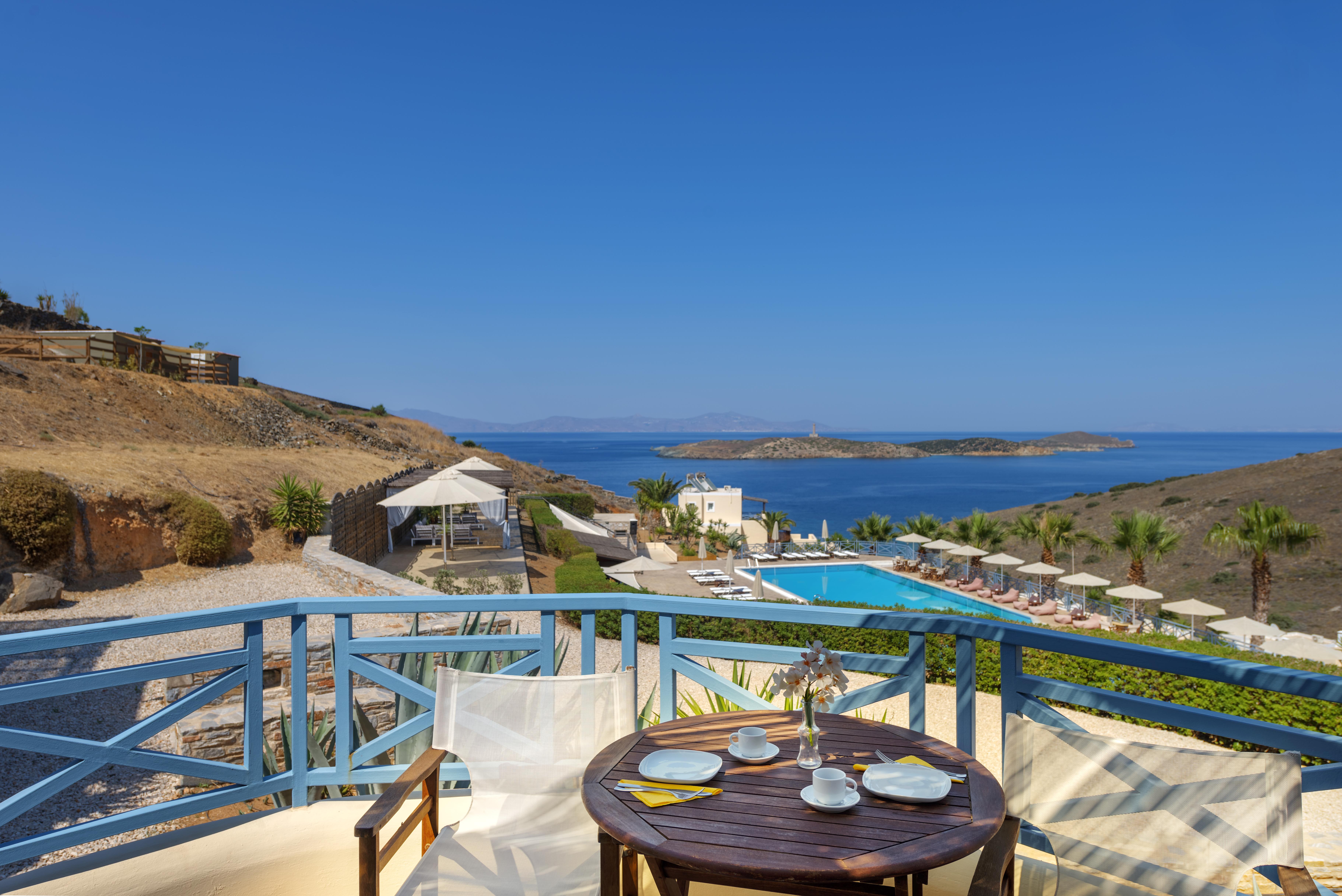Sunrise Beach Suites Азолимнос Экстерьер фото