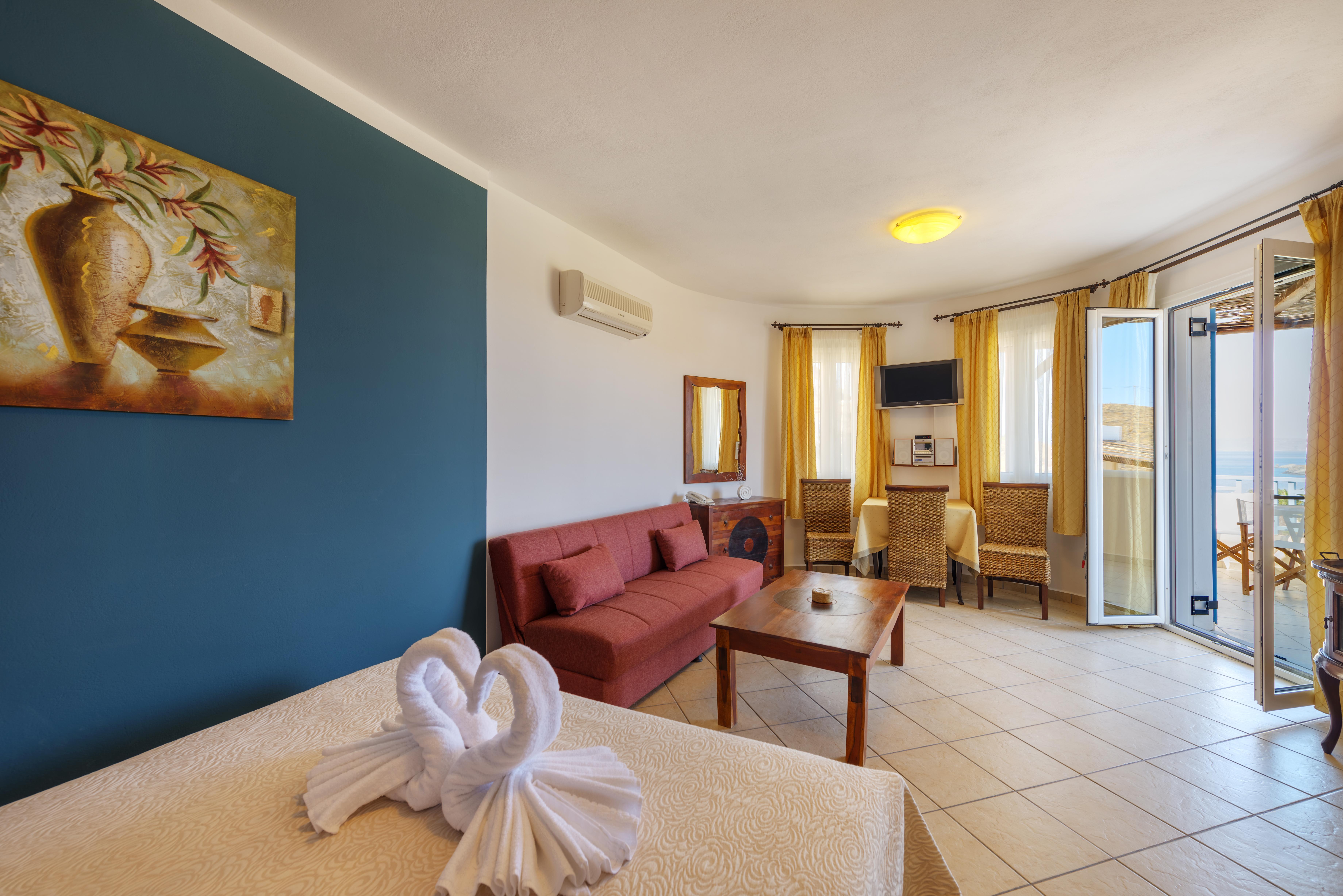 Sunrise Beach Suites Азолимнос Экстерьер фото