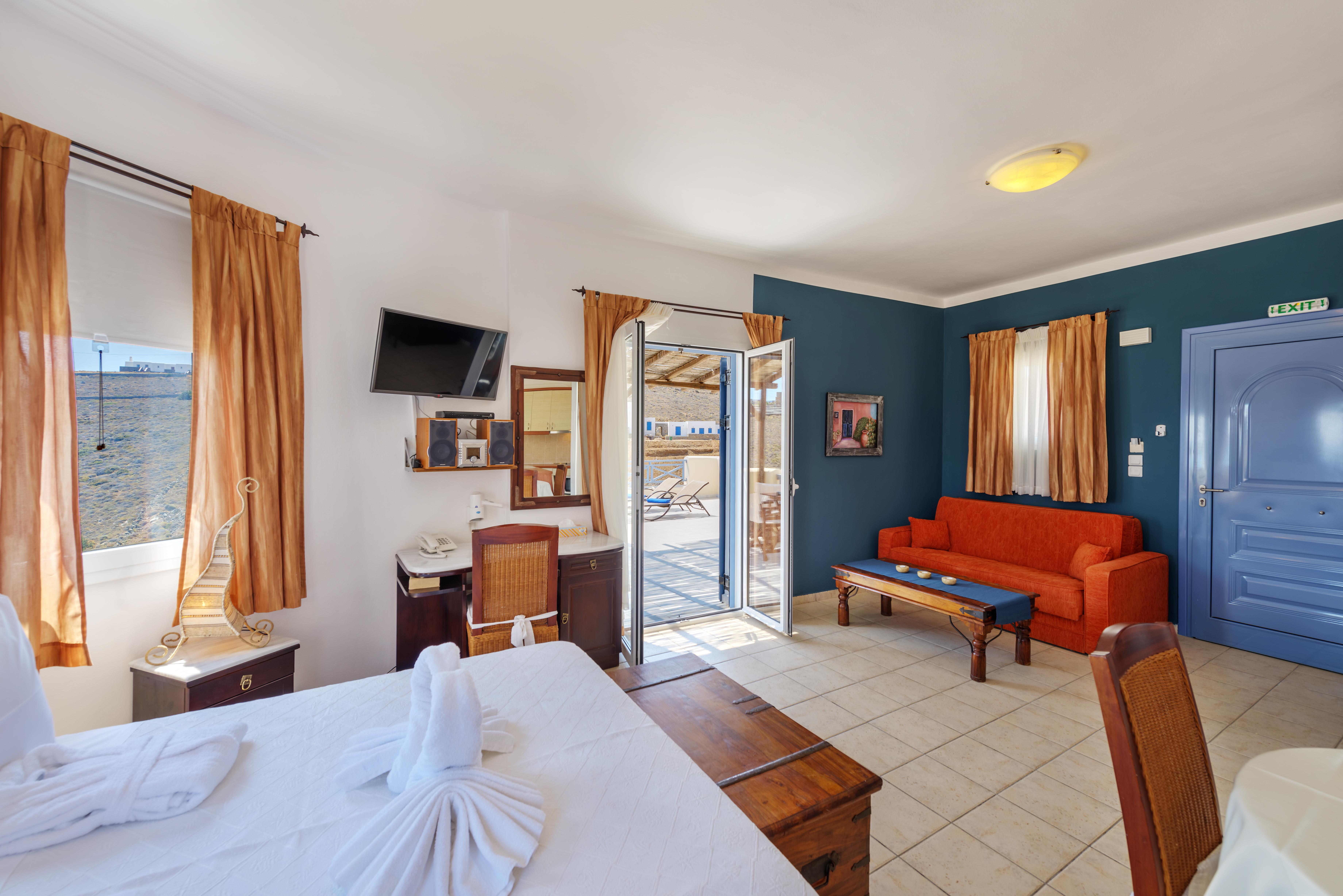 Sunrise Beach Suites Азолимнос Экстерьер фото