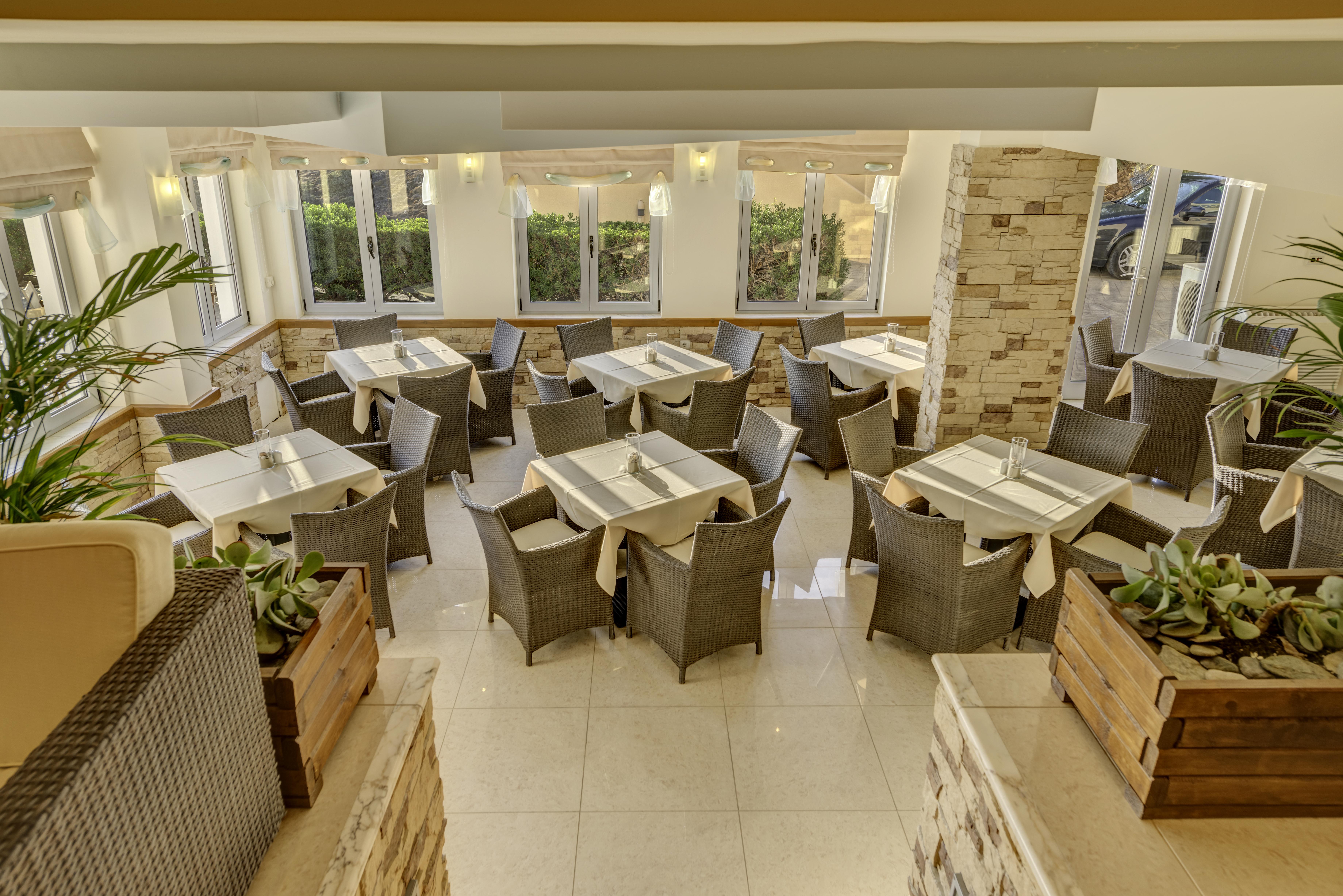 Sunrise Beach Suites Азолимнос Экстерьер фото